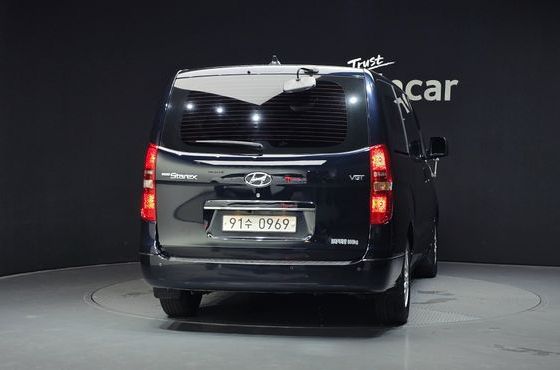 Hyundai Starex Van 5-Seater Smart — пробег 22 642 км — фото 4 из 5