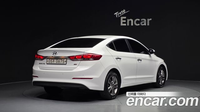 Hyundai AVANTE из Кореи Encar