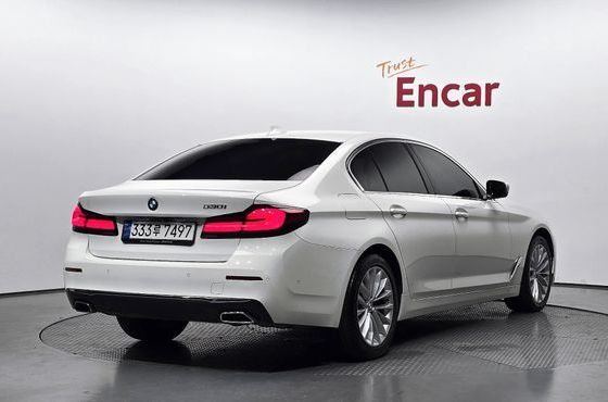 BMW 5-Series 530i Luxury — пробег 90 186 км — фото 2 из 5