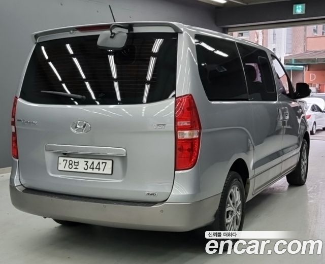 Hyundai Starex 4WD 12-Seater Wagon Modern Special — пробег 116 661 км — фото 2 из 5