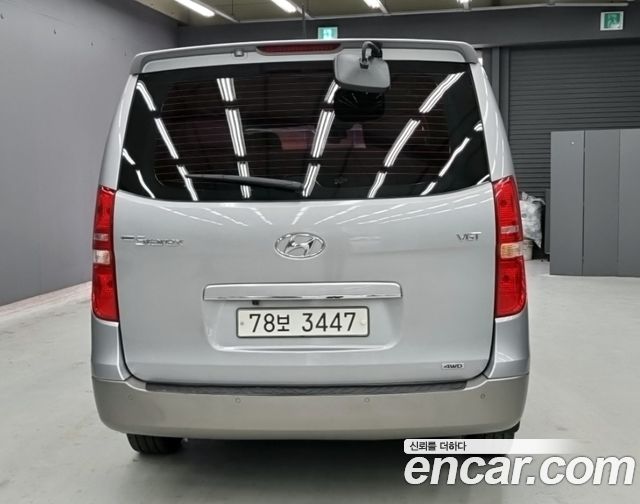Hyundai Starex 4WD 12-Seater Wagon Modern Special — пробег 116 661 км — фото 4 из 5