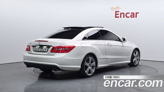 Mercedes-Benz E-Class из Кореи Encar