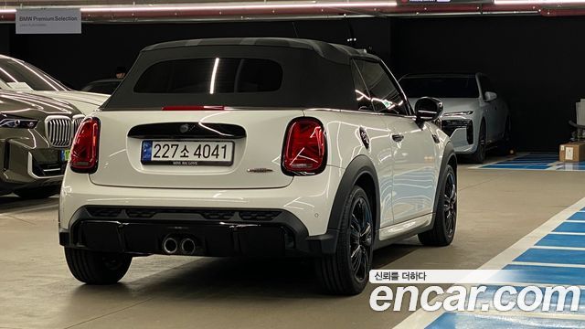 Mini Cooper Convertible JCW 3rd — пробег 15 641 км — фото 2 из 5