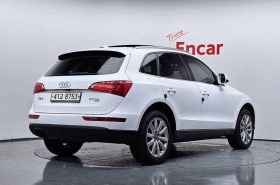 Audi Q5 2.0 TDI Quattro Dynamic 8R — пробег 95 358 км — фото 2 из 5
