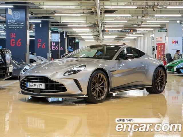 Astonmartin Vantage 4.0 V8 Coupe — пробег 1 100 км — фото 1 из 5