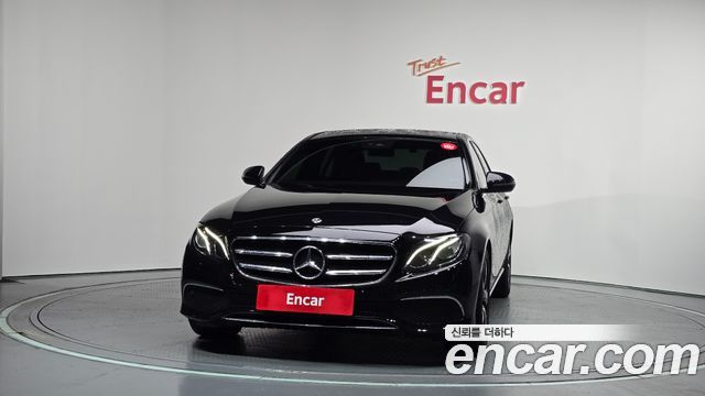 Mercedes-Benz E-Class из Кореи Encar