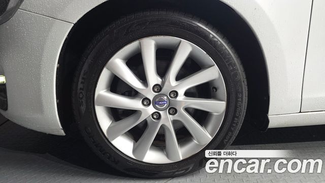 Volvo S60 из Кореи Encar