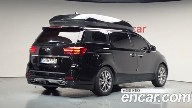 Kia Carnival из Кореи Encar