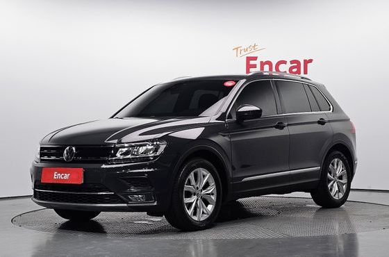 Volkswagen Tiguan 2.0 TDI Premium — пробег 92 127 км — фото 1 из 5