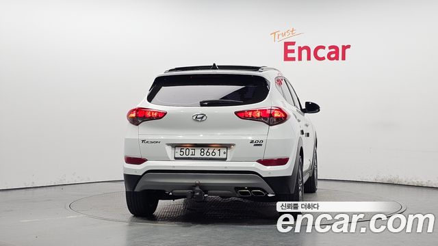 Hyundai Tucson Diesel 2.0 4WD Modern — пробег 90 416 км — фото 4 из 5