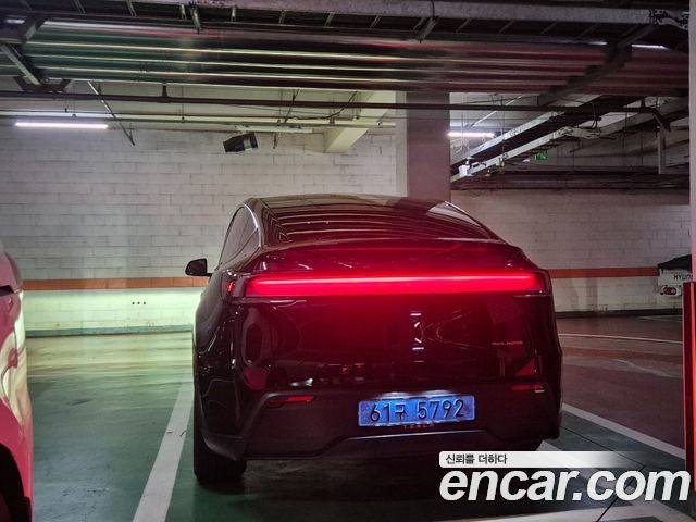 Tesla Model Y Long Range AWD — пробег 22 000 км — фото 4 из 5
