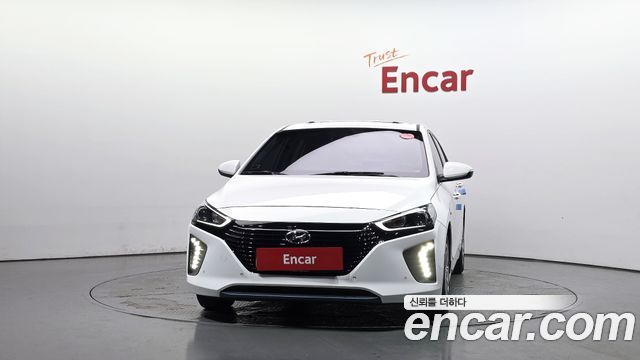 Hyundai Ioniq из Кореи Encar