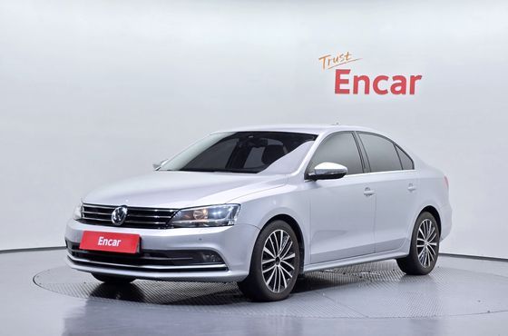 Volkswagen Jetta 2.0 TDI BlueMotion 6th — пробег 173 293 км — фото 1 из 5