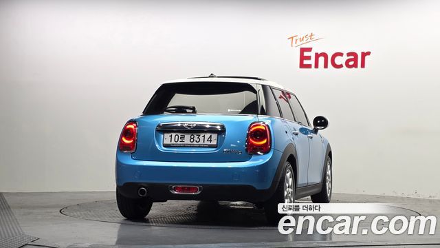 Mini Cooper из Кореи Encar