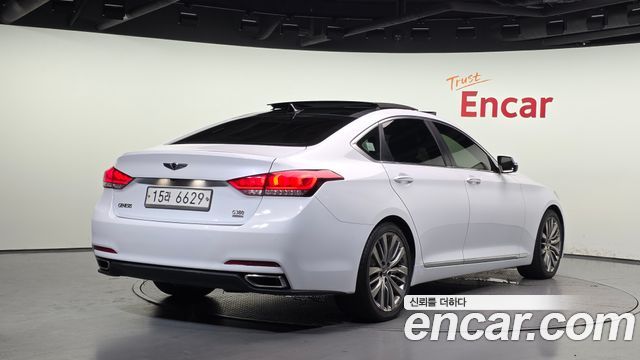 Hyundai Genesis из Кореи Encar
