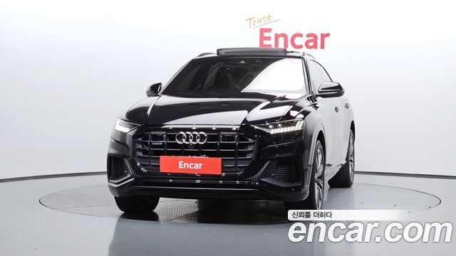 Audi Q8 55 TFSI Quattro Premium — пробег 120 903 км — фото 3 из 5
