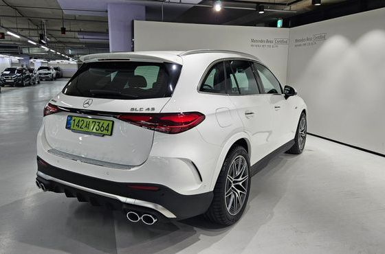 Mercedes-Benz GLC-Class AMG GLC43 4MATIC — пробег 810 км — фото 4 из 5