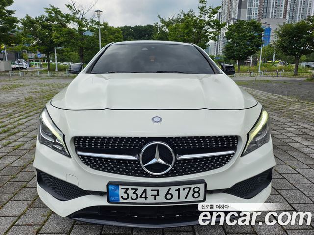 Mercedes-Benz CLA-Class CLA250 4MATIC AMG Line — пробег 73 370 км — фото 1 из 5