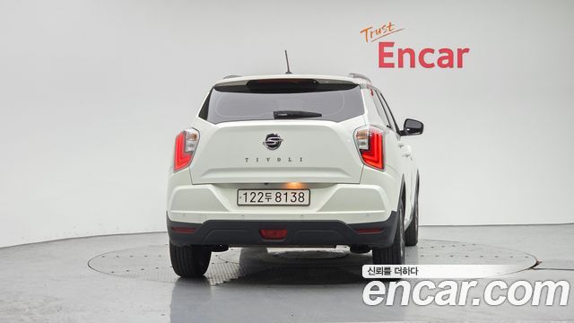 Ssangyong TIBOLI из Кореи Encar