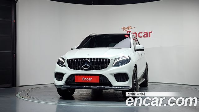 Mercedes-Benz GLE-Class GLE350 d 4MATIC — пробег 92 687 км — фото 3 из 5