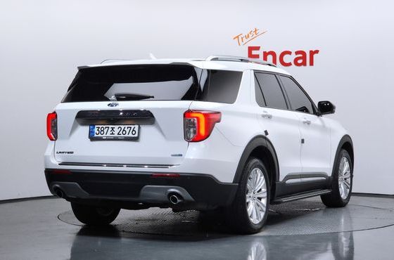 Ford Explorer 2.3 LimIted 4WD — пробег 94 790 км — фото 2 из 5