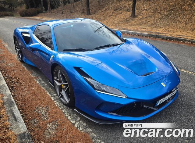 Ferrari F8 3.9 V8 — пробег 9 000 км — фото 3 из 5