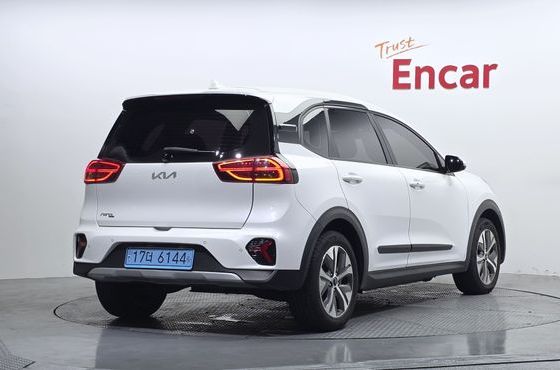 Kia Niro Earth — пробег 154 947 км — фото 2 из 5