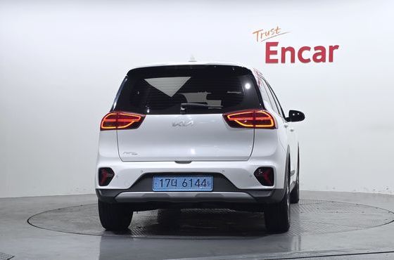 Kia Niro Earth — пробег 154 947 км — фото 4 из 5