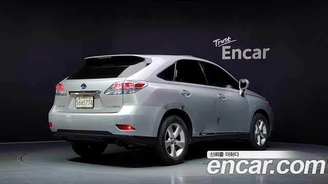 Lexus RX Standard AL10 — пробег 145 483 км — фото 2 из 5