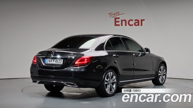 Mercedes-Benz C-Class из Кореи Encar