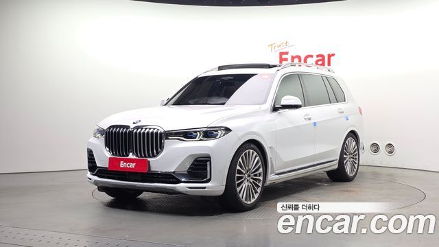 BMW X7 xDrive 40d Design Pure Excellence 7-Seater — пробег 51 078 км — фото 1 из 5