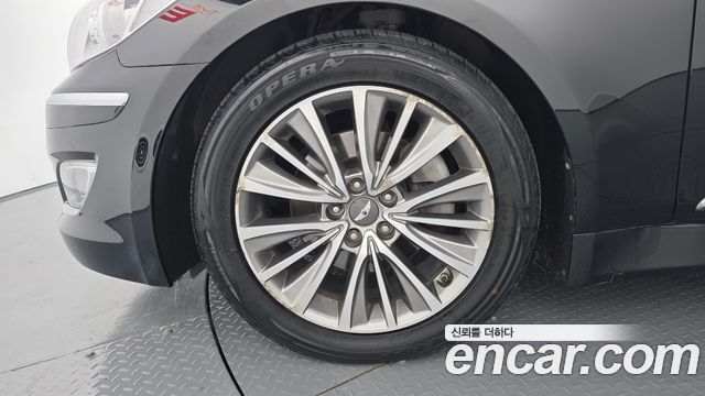 Hyundai Genesis из Кореи Encar
