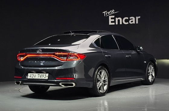 Hyundai Grandeur 2.4 Premium — пробег 127 097 км — фото 2 из 5