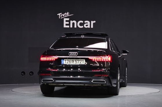 Audi A6 45 TFSI Premium — пробег 105 845 км — фото 4 из 5