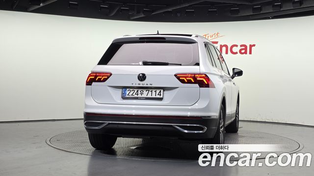 Volkswagen Tiguan из Кореи Encar