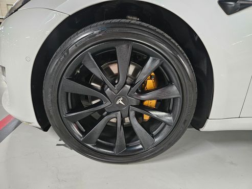Tesla Model 3 Performance AWD — пробег 140 000 км — фото 5 из 5