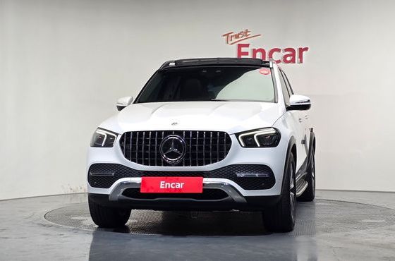 Mercedes-Benz GLE-Class GLE300d 4MATIC — пробег 48 925 км — фото 3 из 5