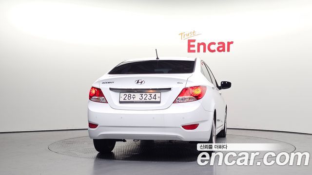 Hyundai Accent 1.6 GDI Top — пробег 136 620 км — фото 4 из 5