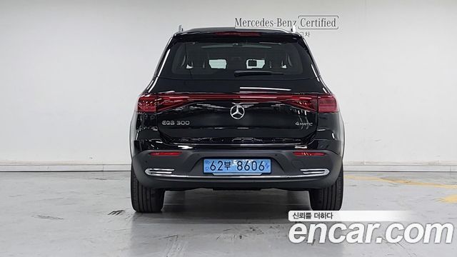 Mercedes-Benz EQB EQB300 4MATIC — пробег 434 км — фото 4 из 5