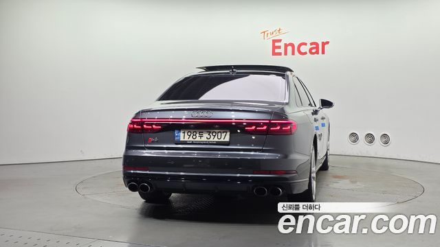 Audi S8 4.0 TFSI Quattro LWB — пробег 59 973 км — фото 4 из 5