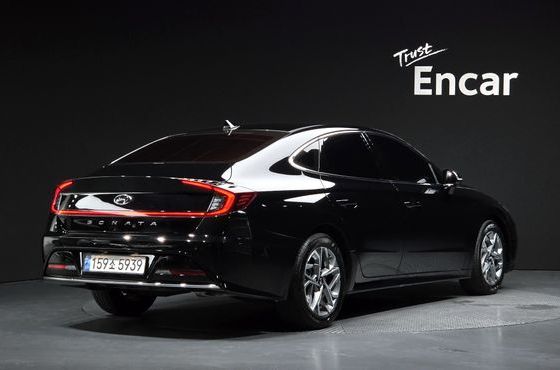 Hyundai Sonata 2.0 Premium Plus — пробег 36 891 км — фото 2 из 5