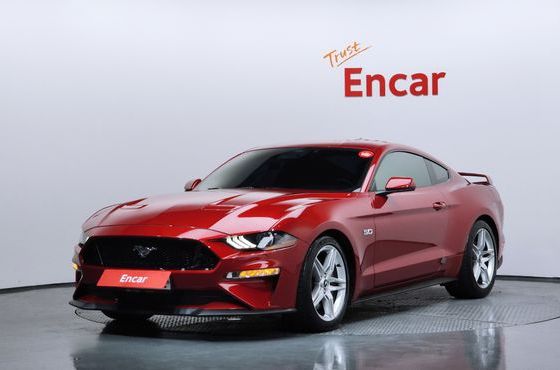Ford Mustang GT Coupe — пробег 35 985 км — фото 1 из 5