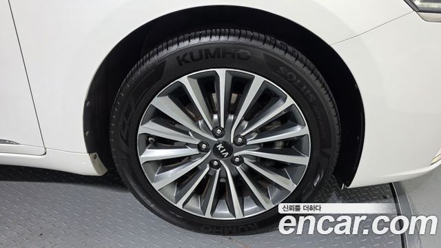 Kia K7 из Кореи Encar