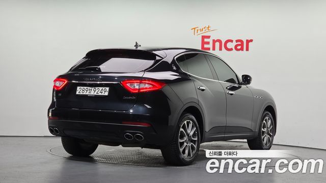 Maserati Levante 3.0 AWD — пробег 146 877 км — фото 2 из 5