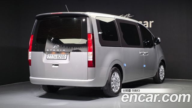 Hyundai Staria из Кореи Encar