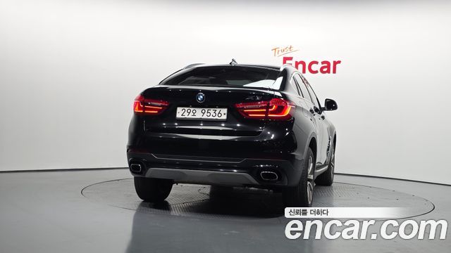 BMW X6 xDrive 30d — пробег 147 866 км — фото 4 из 5