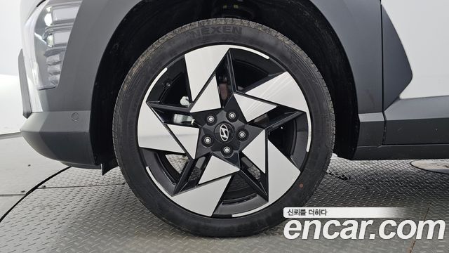 Hyundai Kona из Кореи Encar