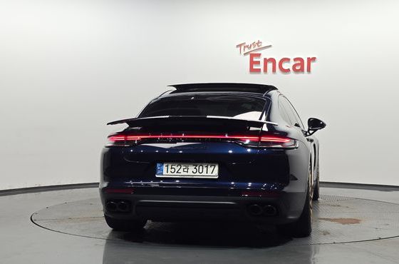 Porsche Panamera 4.0 GTS — пробег 34 690 км — фото 4 из 5