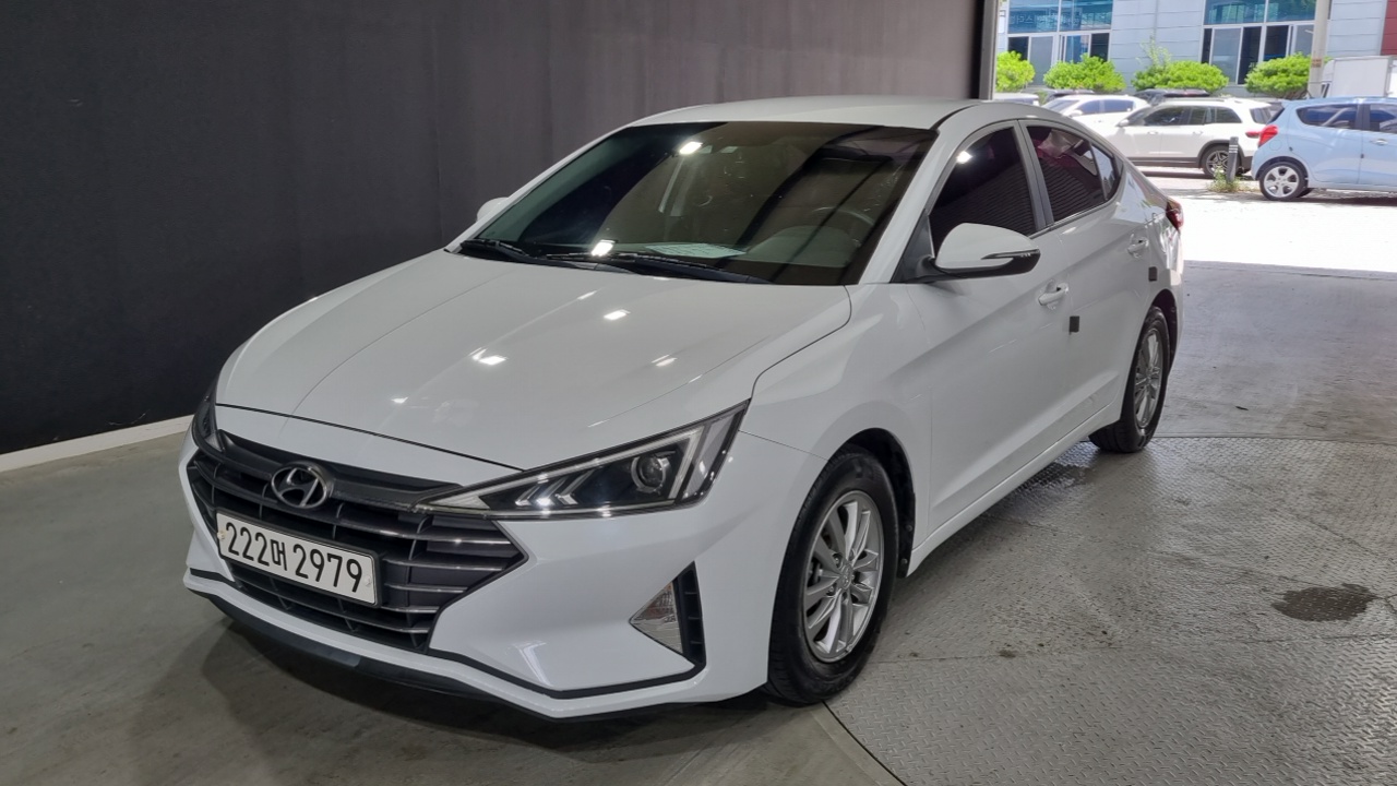 Hyundai AVANTE из Кореи Encar