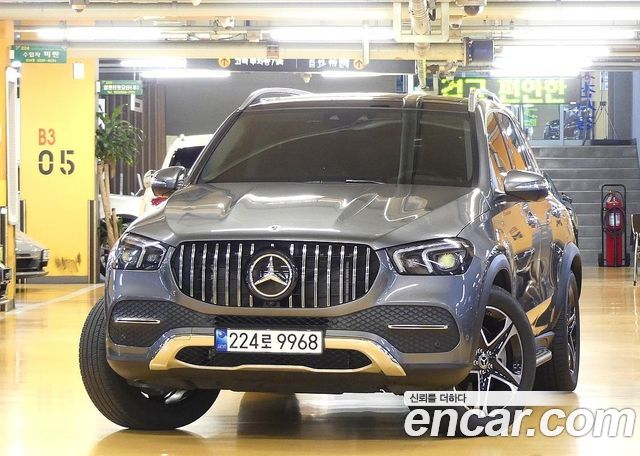 Mercedes-Benz GLE-Class GLE350e 4MATIC — пробег 23 000 км — фото 3 из 5